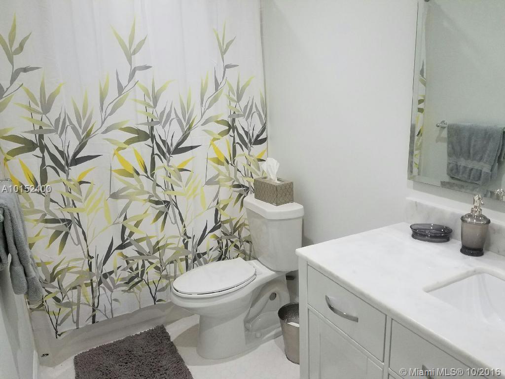 Old Cutler Cove Sec 01 - Residential