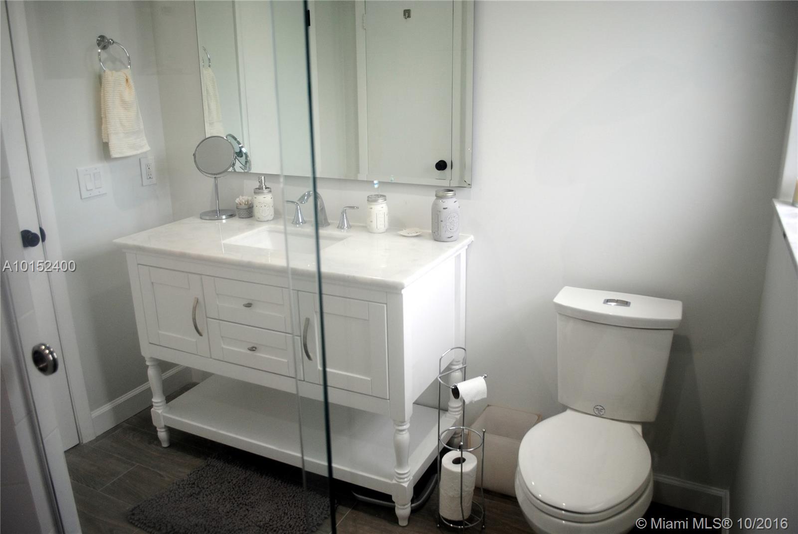 Old Cutler Cove Sec 01 - Residential