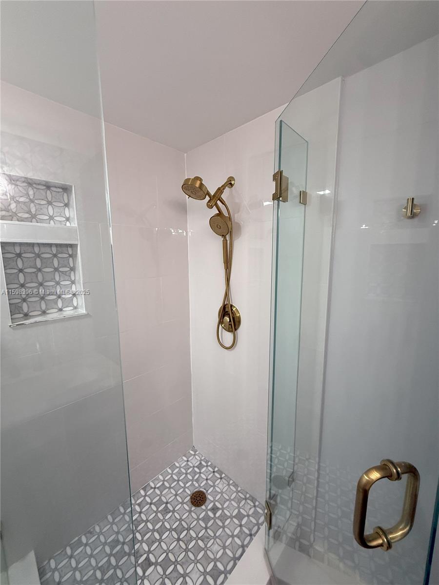 VILLAGE OF SANDALWOOD LAK - Residential