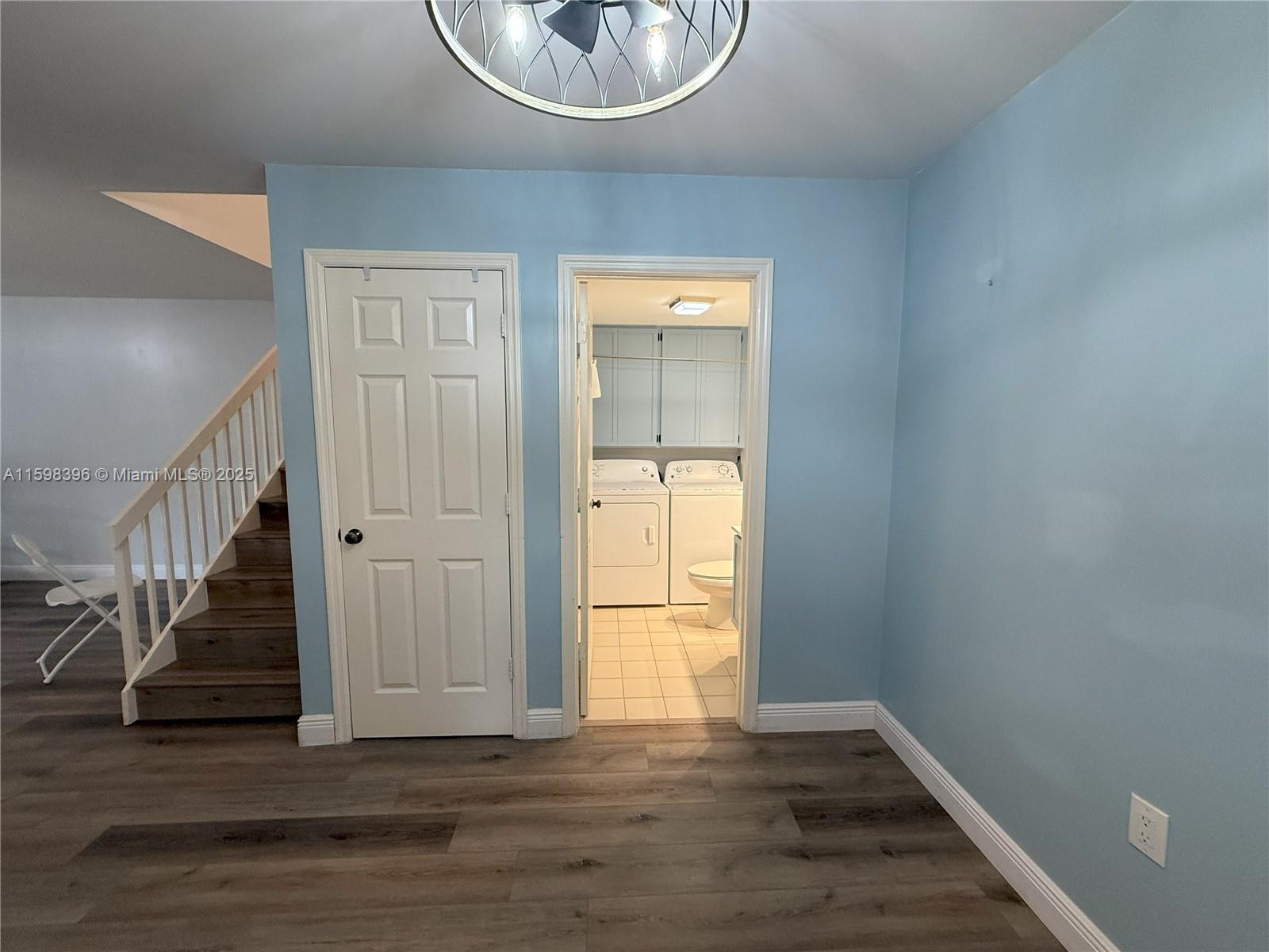 VILLAGE OF SANDALWOOD LAK - Residential