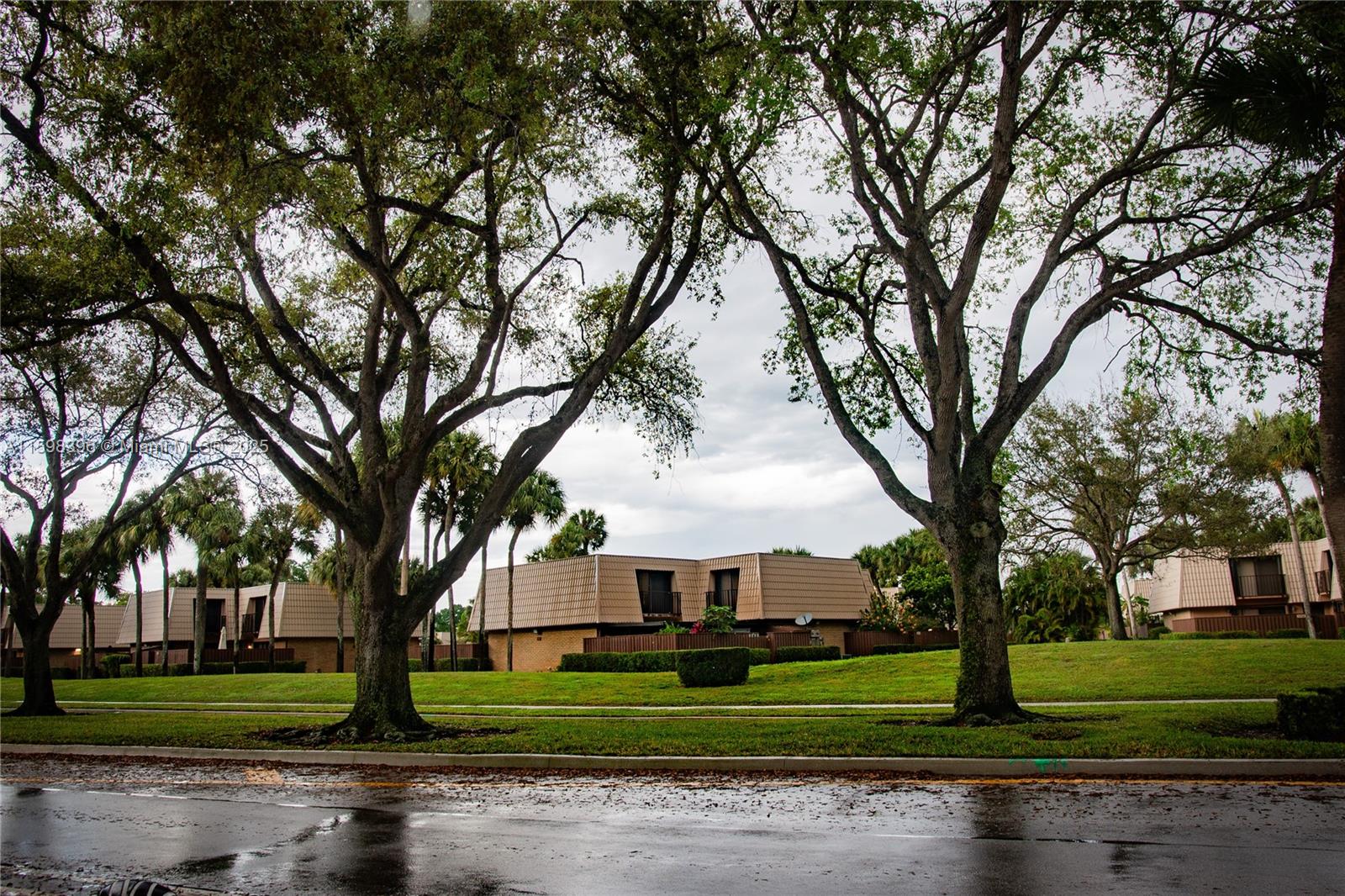 VILLAGE OF SANDALWOOD LAK - Residential