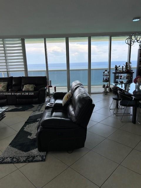 1830 S Ocean Dr 4501