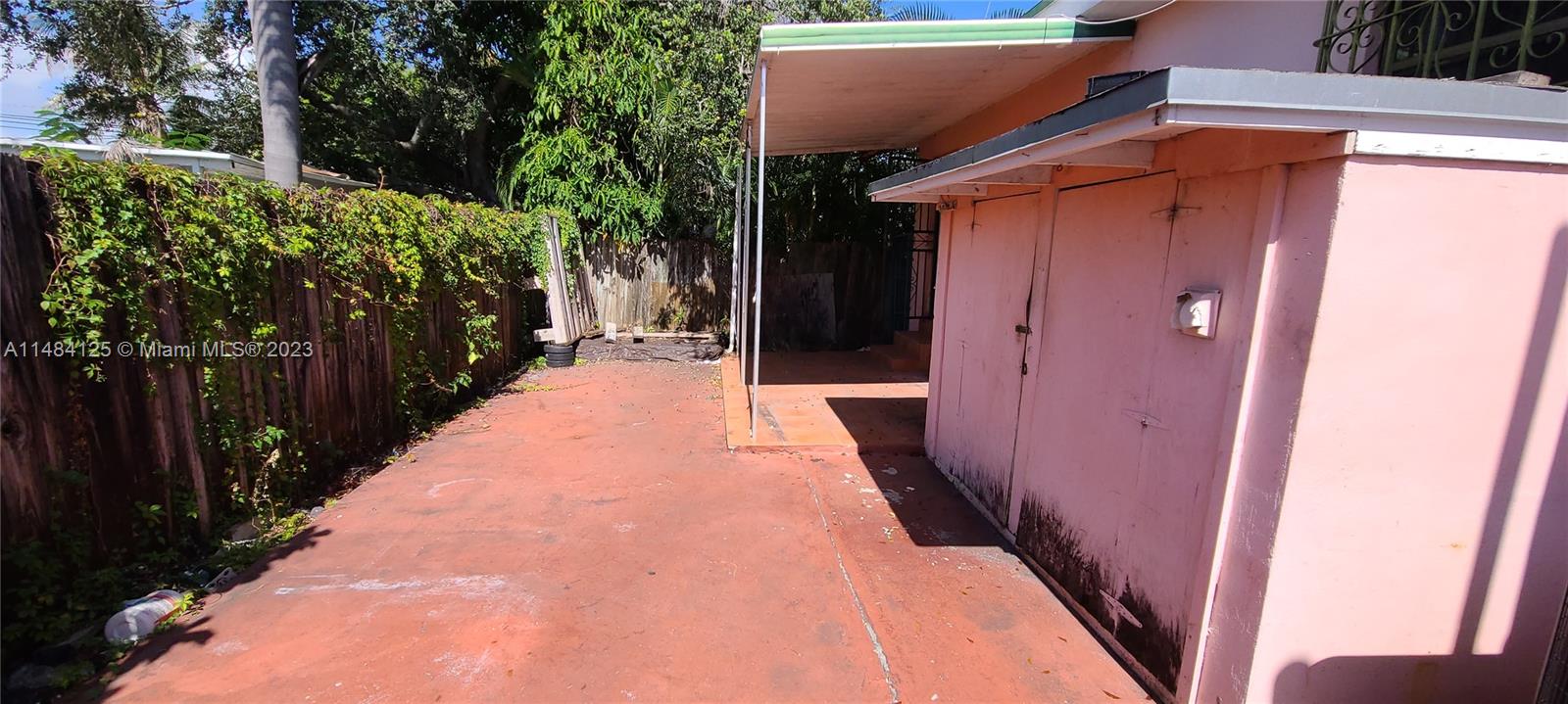 EDENHOLME GARDENS - Residential