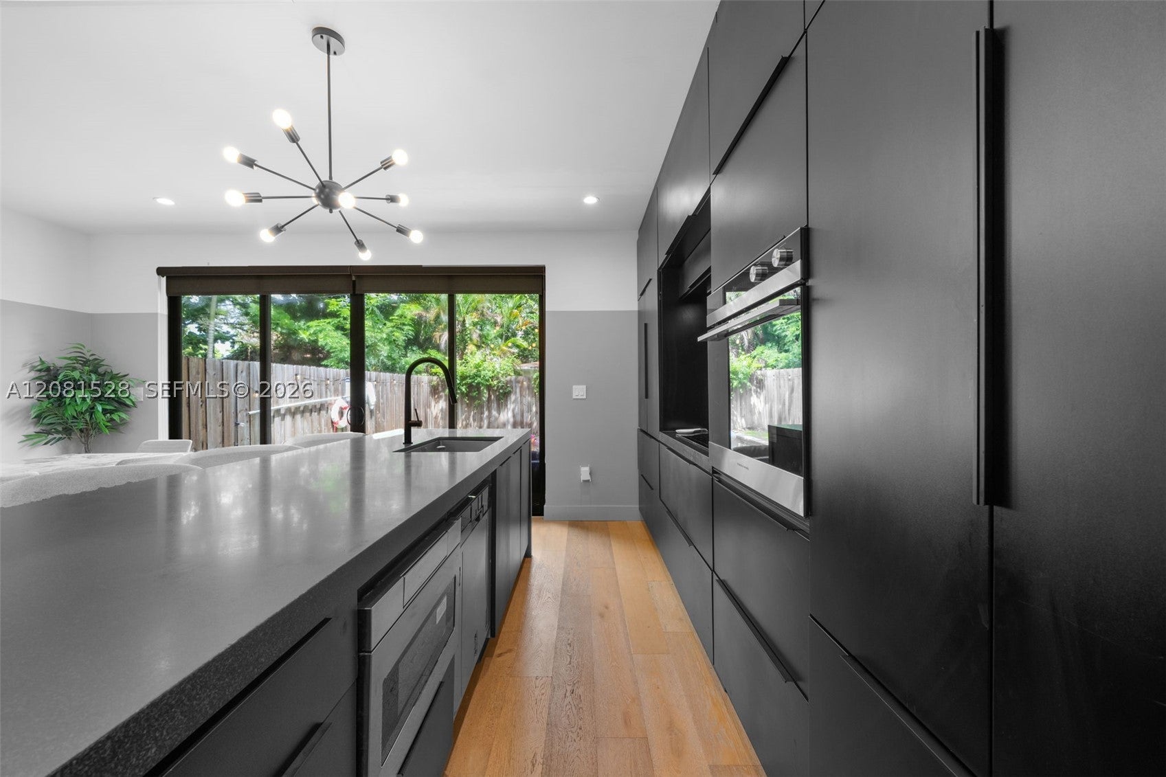 View photos, virtual tours, details... 257 NW 39th St 257