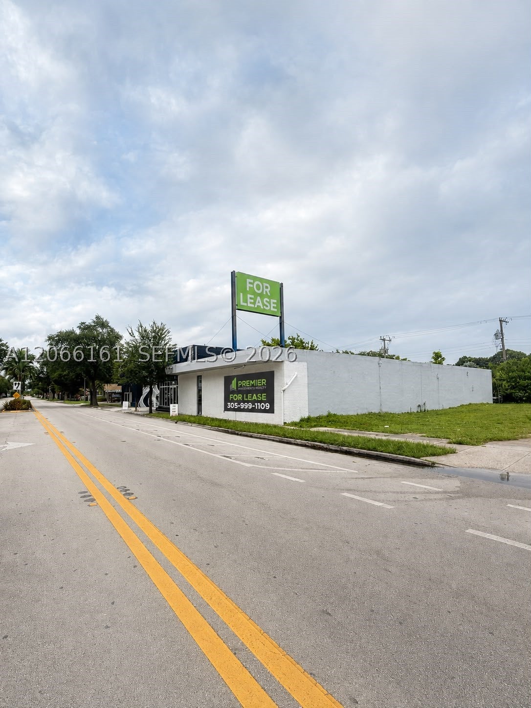 1408 NE 4th Ave