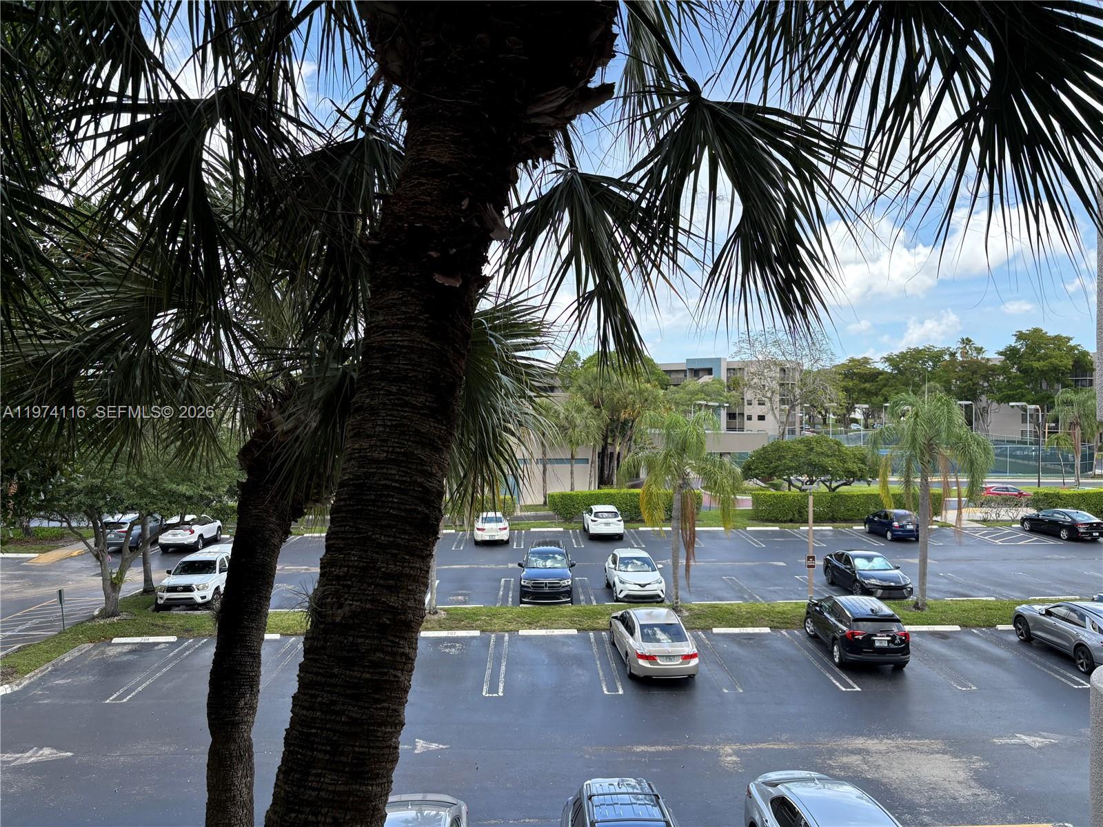COLONY POINT 3 CONDO - Residential