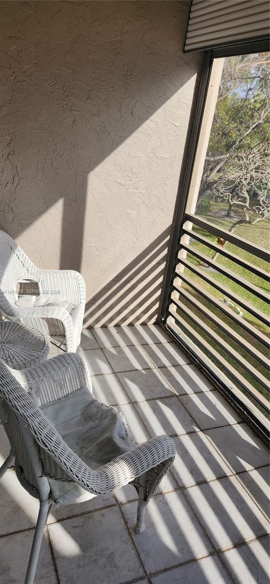 COLONY POINT 3 CONDO - Residential