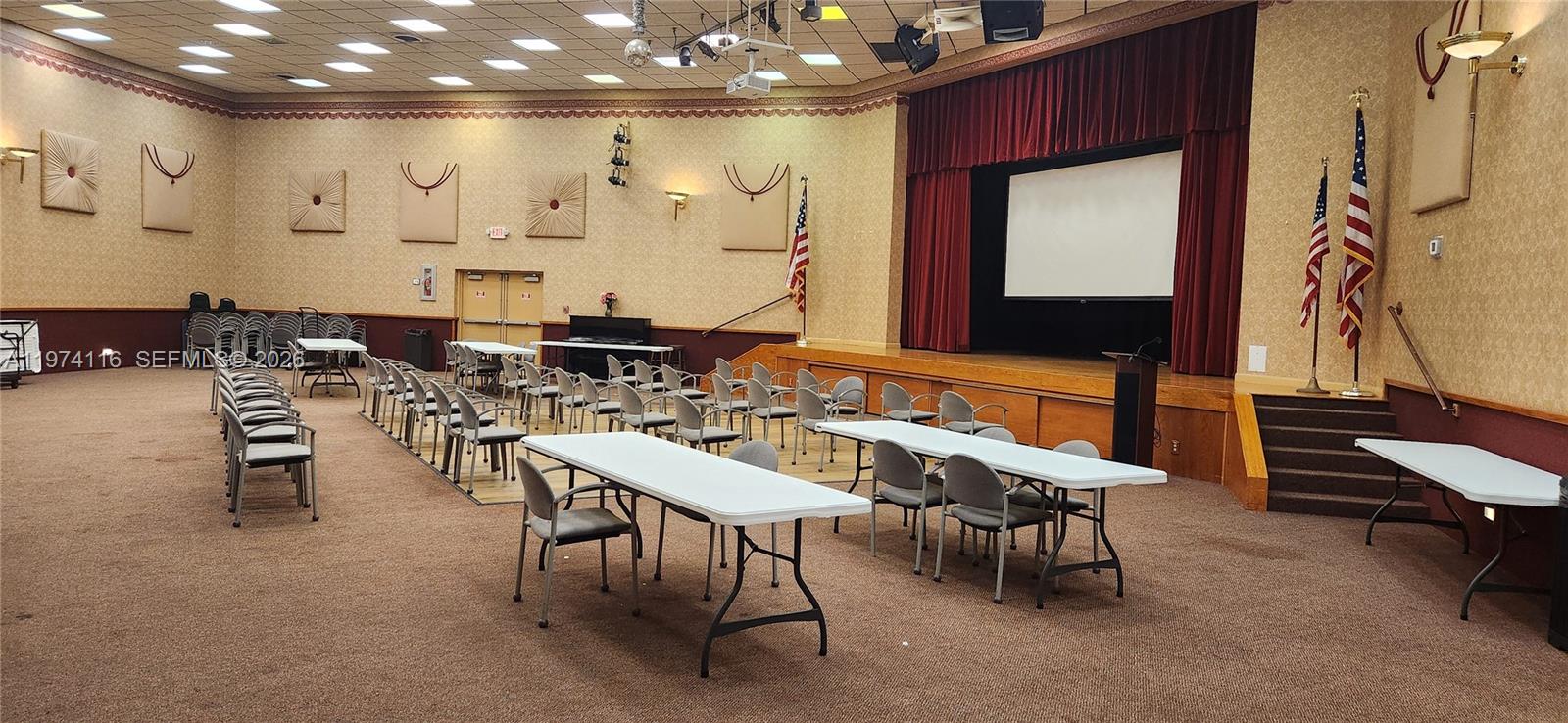 COLONY POINT 3 CONDO - Residential