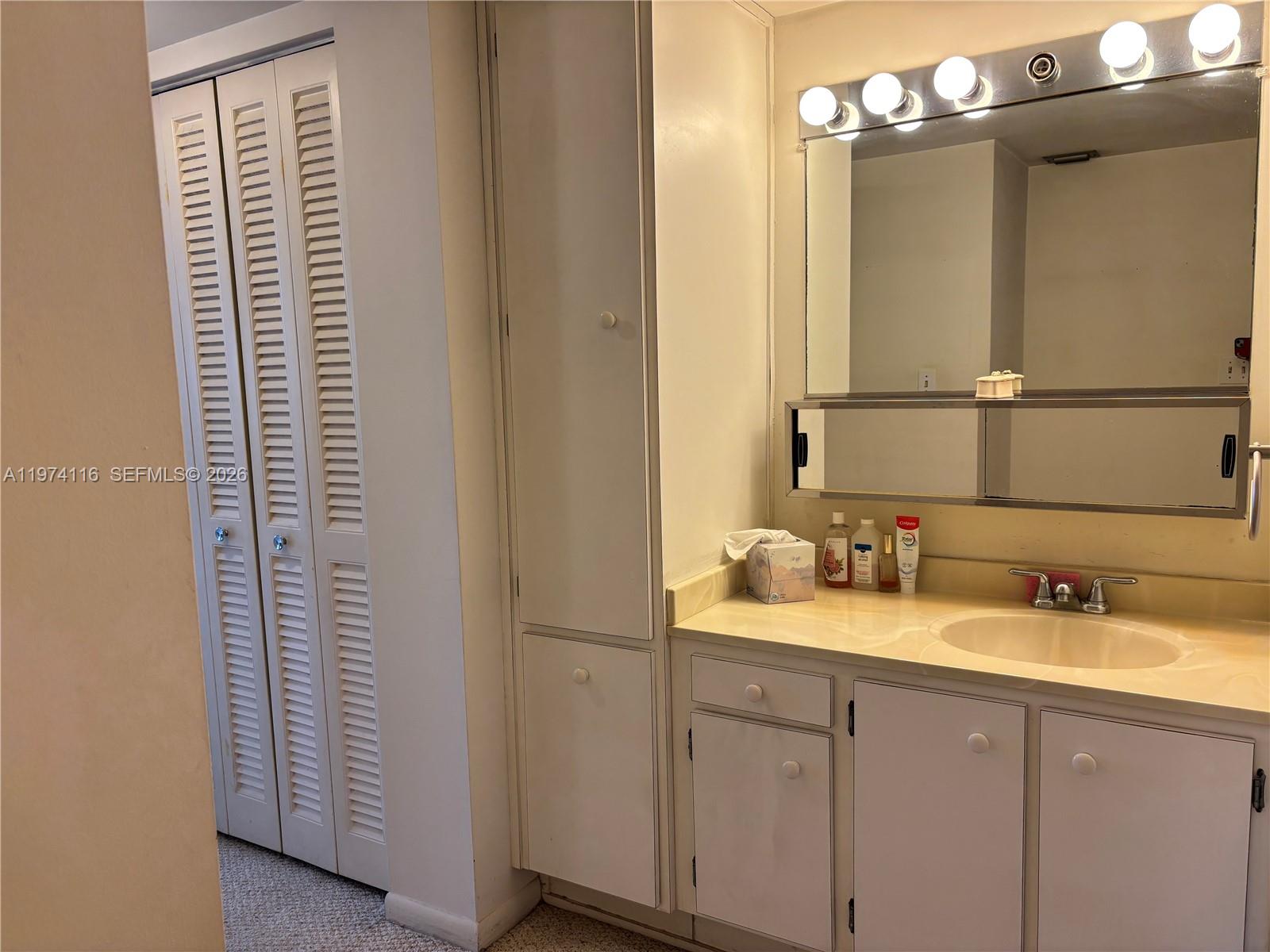 COLONY POINT 3 CONDO - Residential