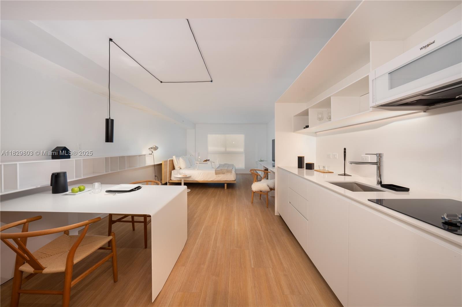 291 Bal Bay Dr 108
