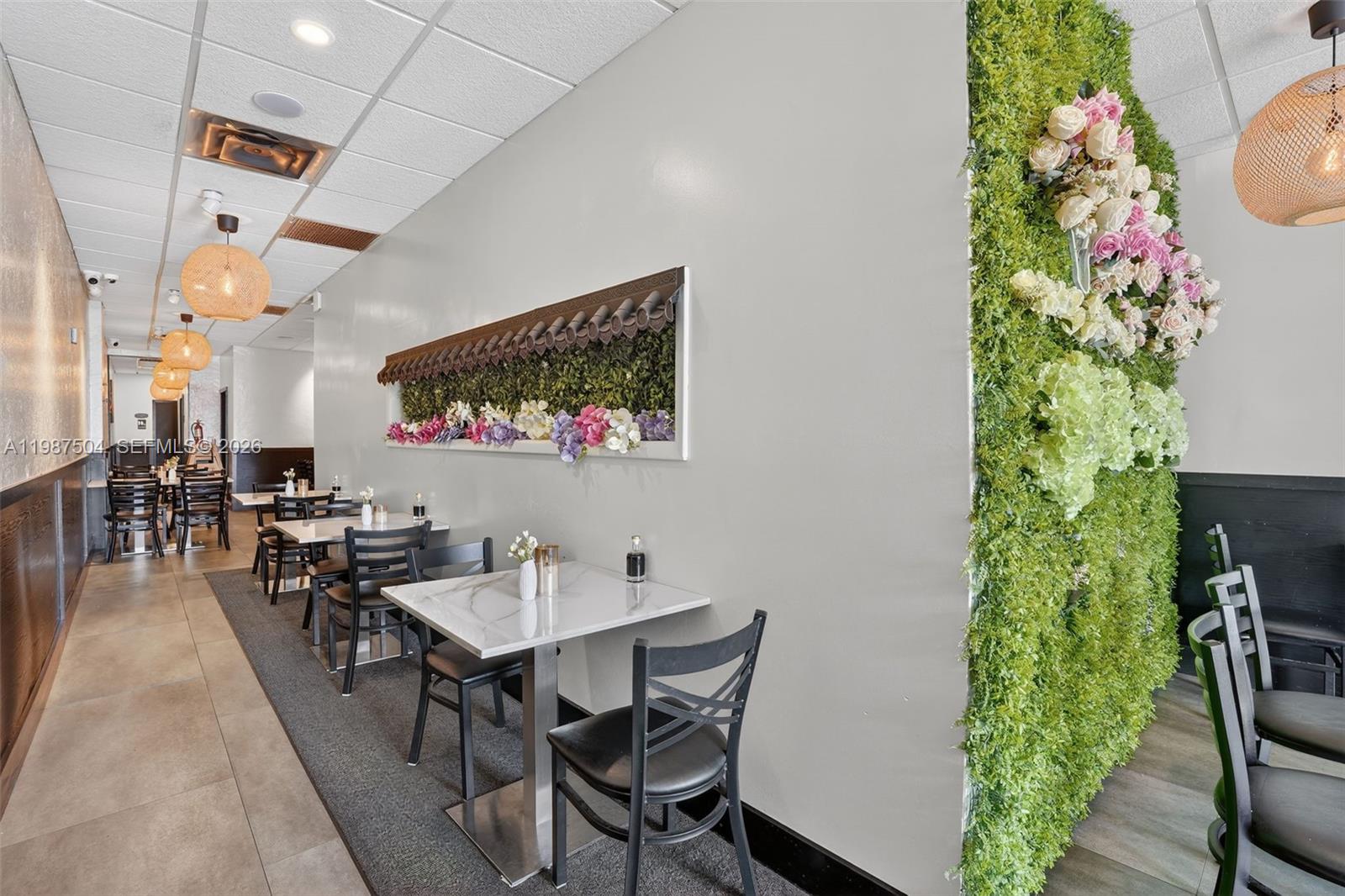 Restaurant For Sale in the heart of Kendall