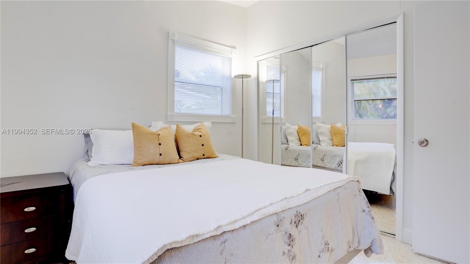 CORAL GARDENS - Residential