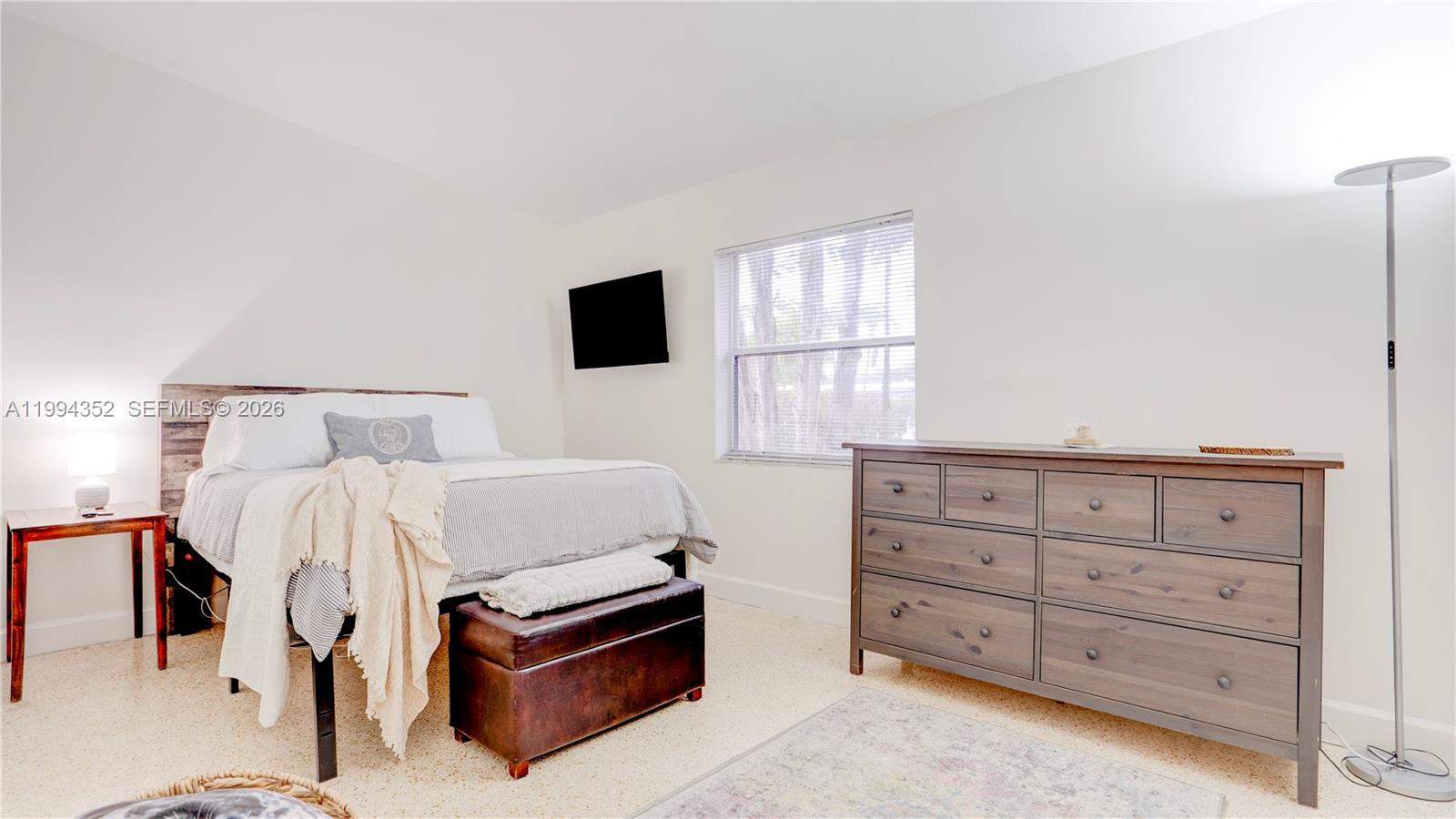 CORAL GARDENS - Residential