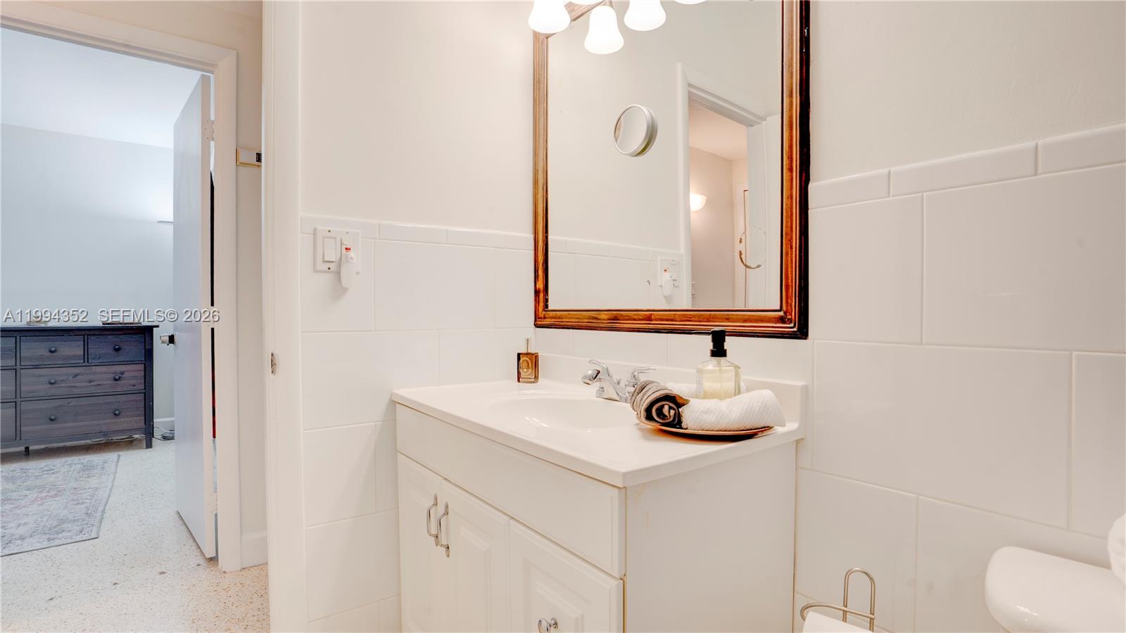 CORAL GARDENS - Residential