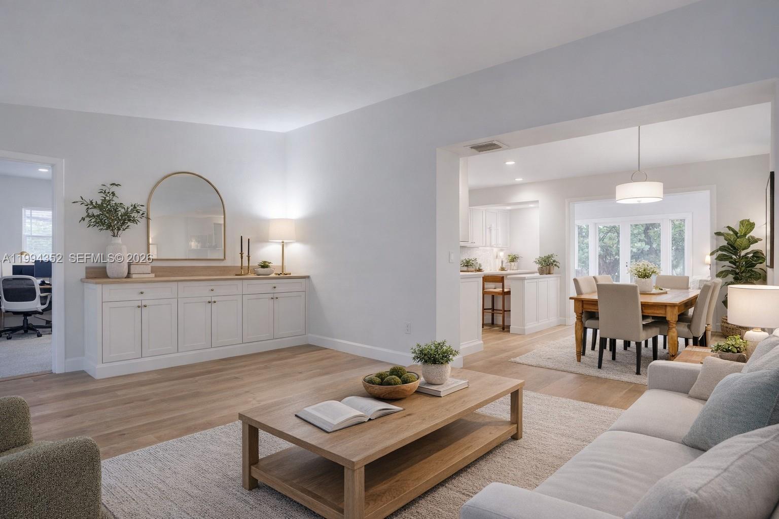 CORAL GARDENS - Residential