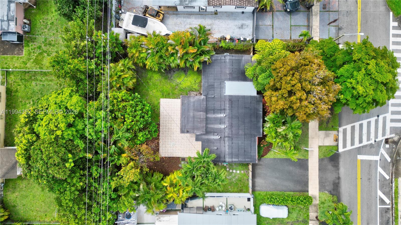 CORAL GARDENS - Residential