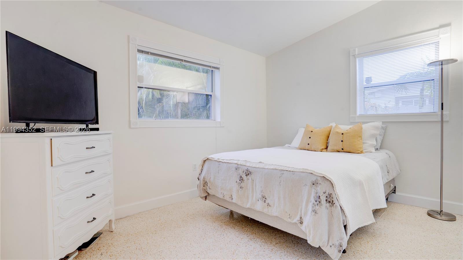 CORAL GARDENS - Residential