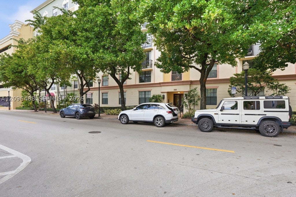 Photo of 1919 Van Buren St #803A, Hollywood, FL 33020 (MLS # A12096488)