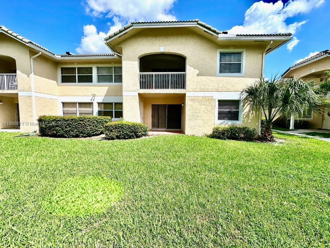 ROYAL GARDEN CONDO - Residential