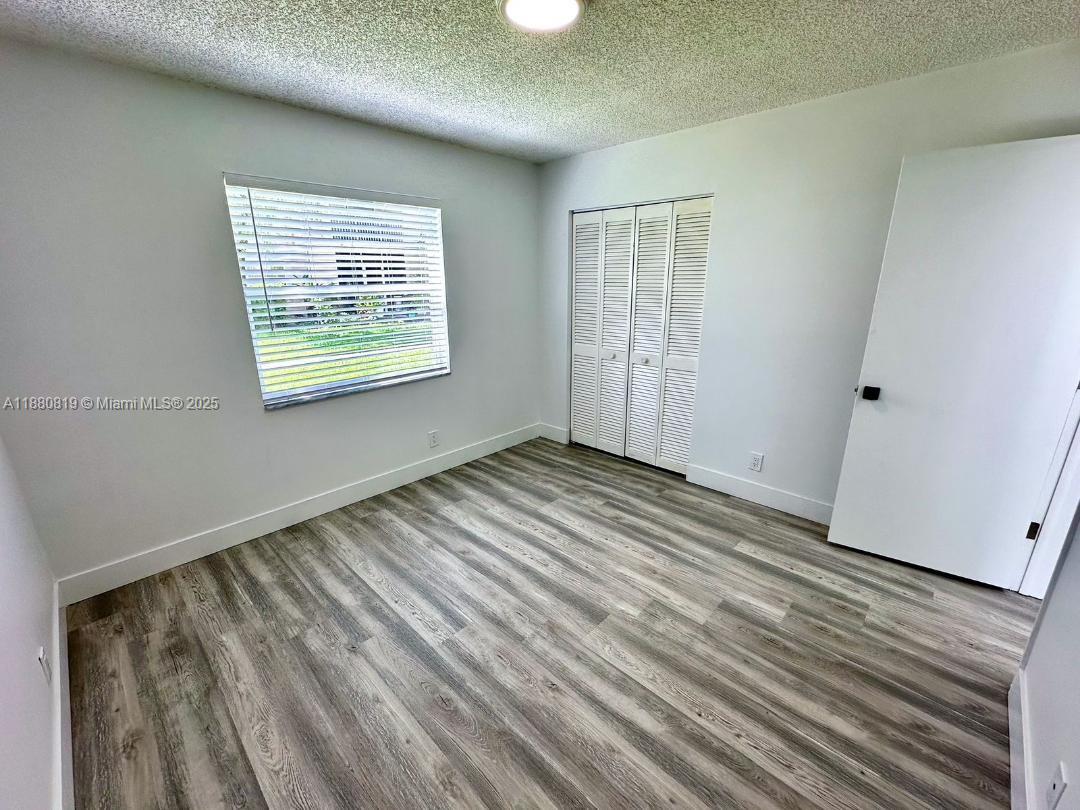 ROYAL GARDEN CONDO - Residential