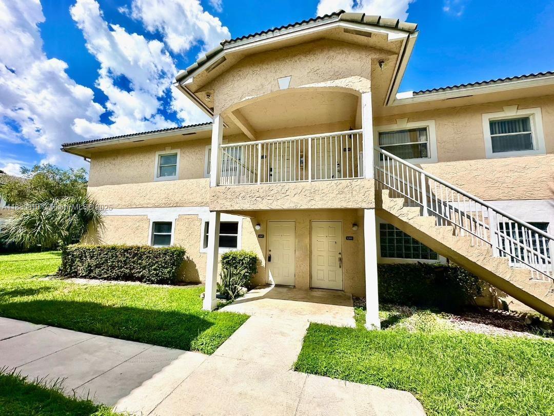 ROYAL GARDEN CONDO - Residential