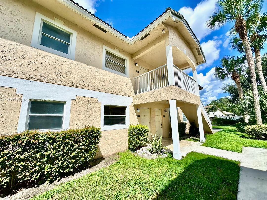 ROYAL GARDEN CONDO - Residential