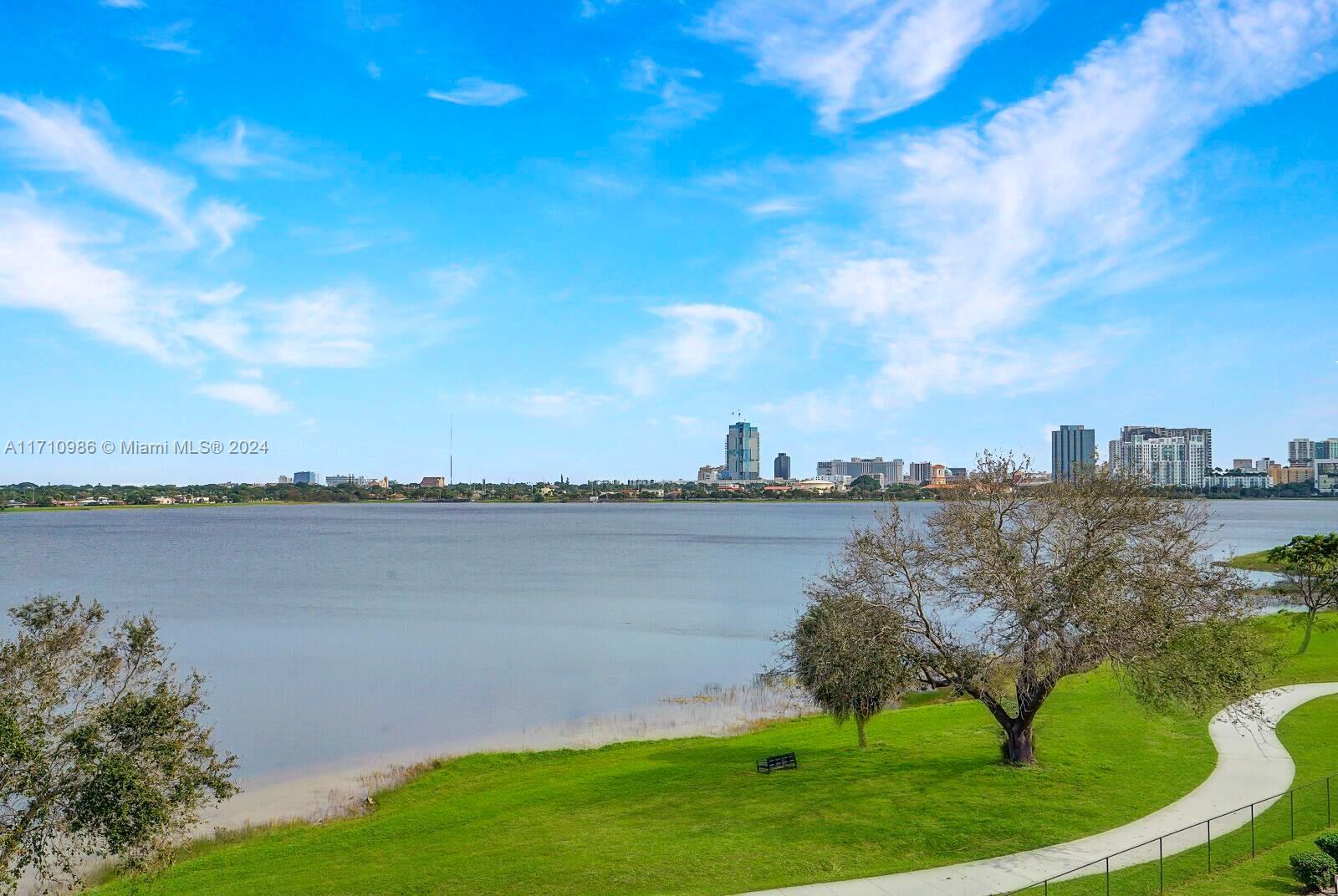 BREAKWATERS OF THE PALM B - Residential