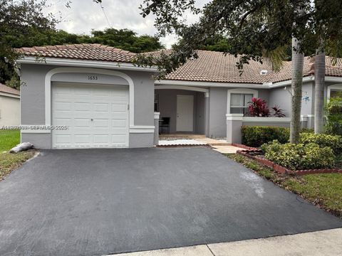 Photo of 1653 Zenith Way, Weston, FL 33327 (MLS # A11969193)