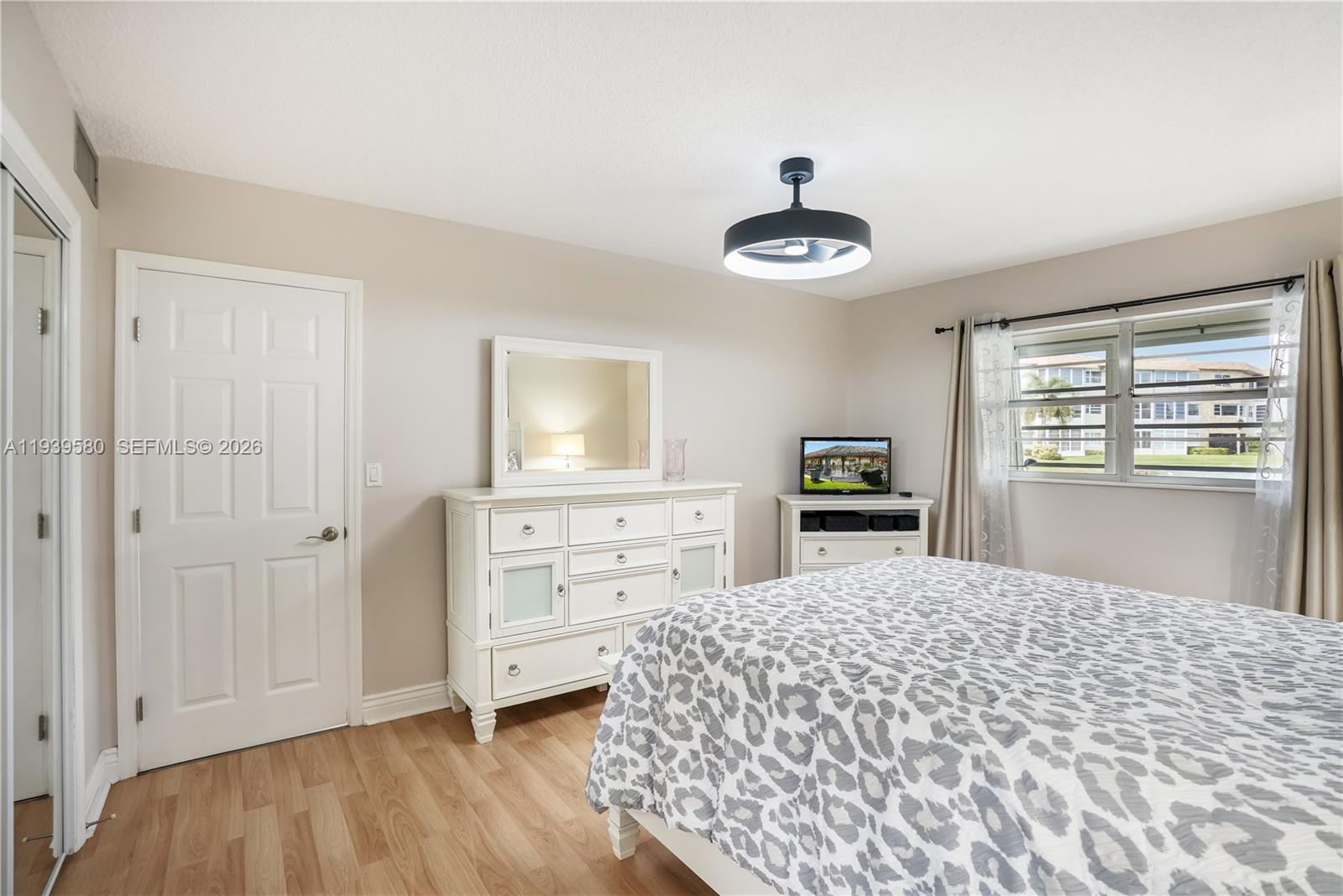 GLADIOLA GARDENS CONDO - Residential