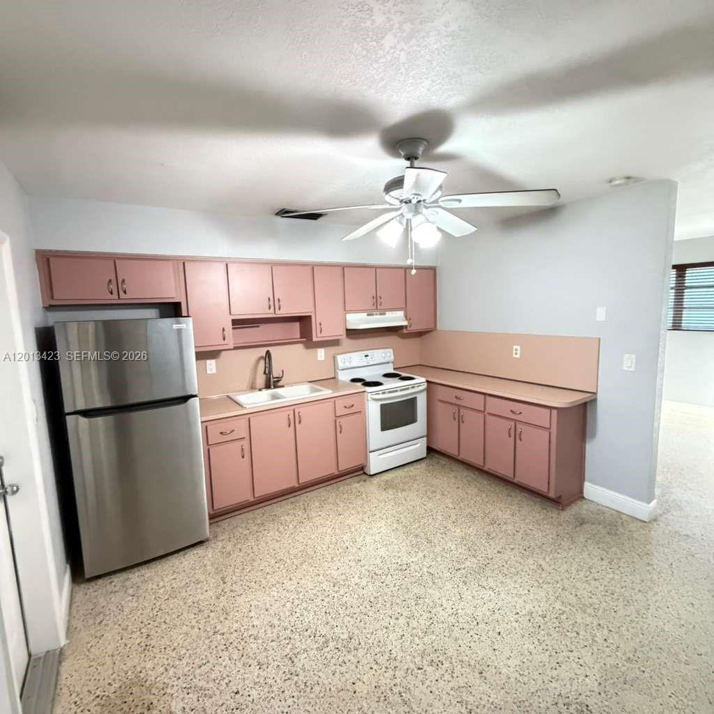 HENRY FORD SUB NO 1 - Residential Lease