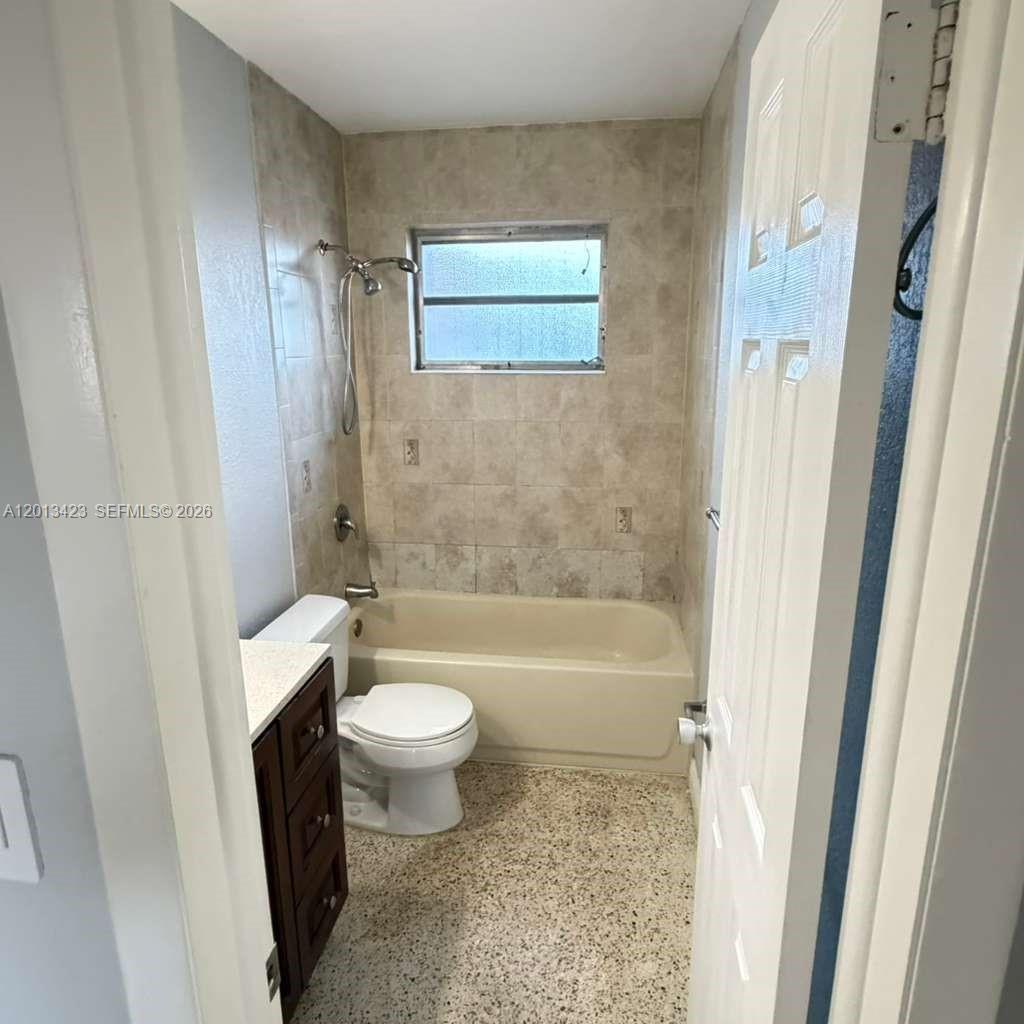 HENRY FORD SUB NO 1 - Residential Lease