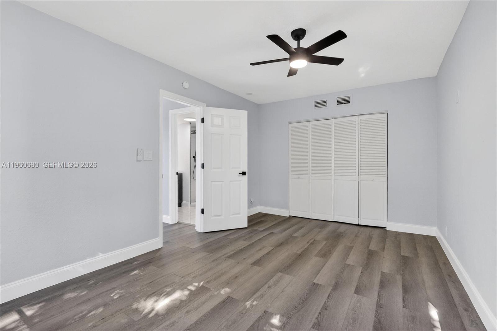 SUNNY ACRES - Residential