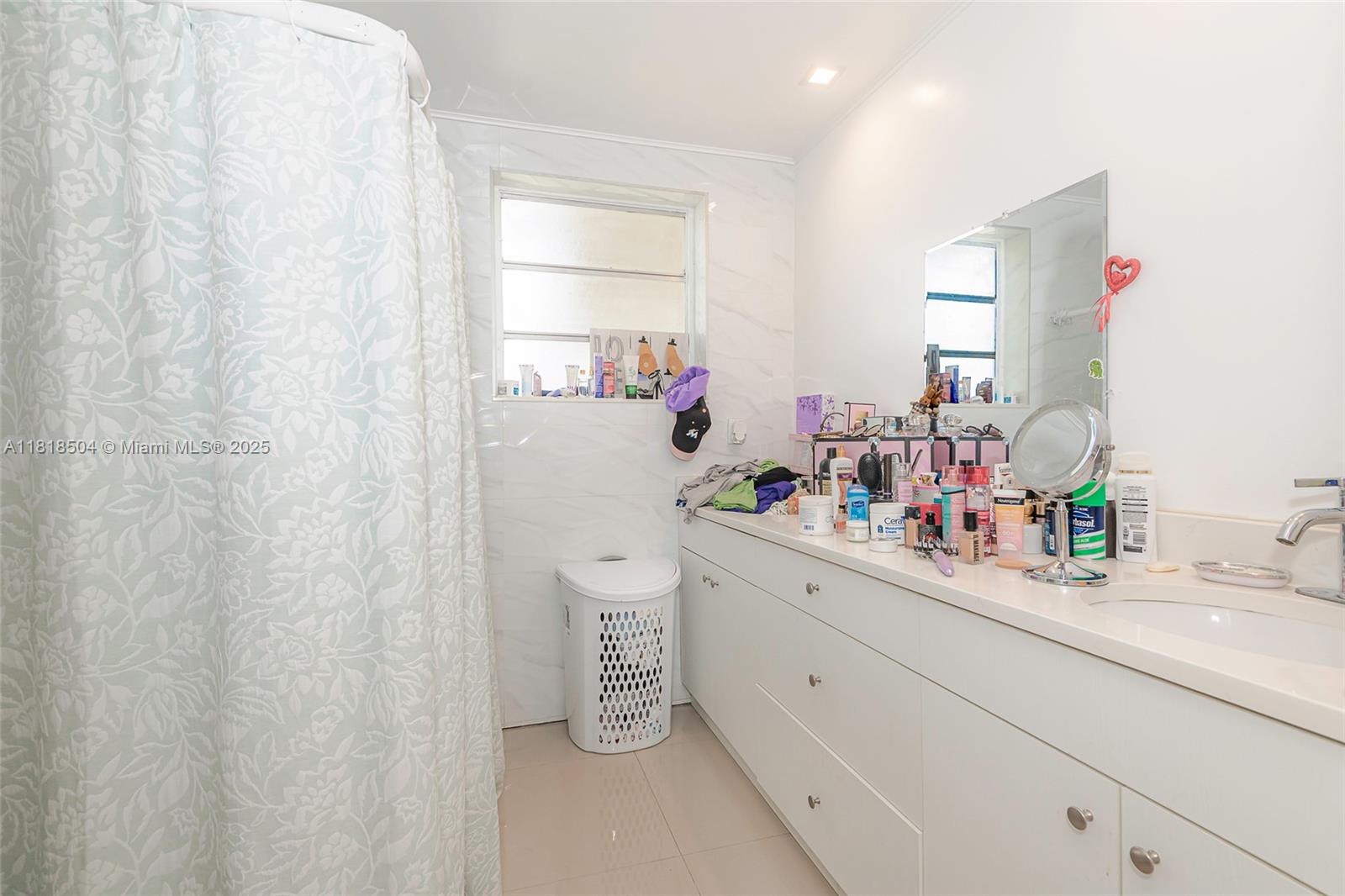 BIRD ROAD FARMSITES - Land