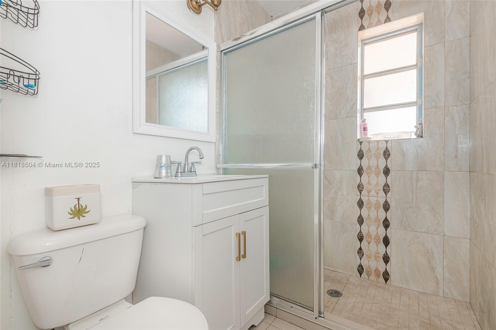 BIRD ROAD FARMSITES - Land