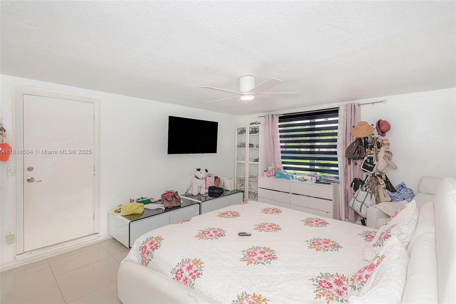 BIRD ROAD FARMSITES - Land