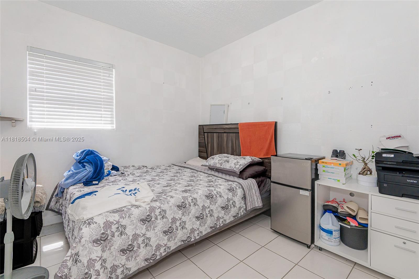 BIRD ROAD FARMSITES - Land