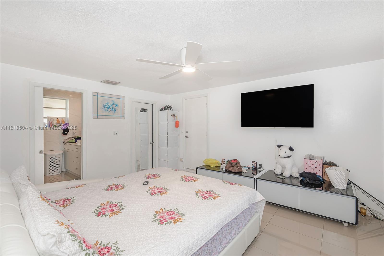 BIRD ROAD FARMSITES - Land