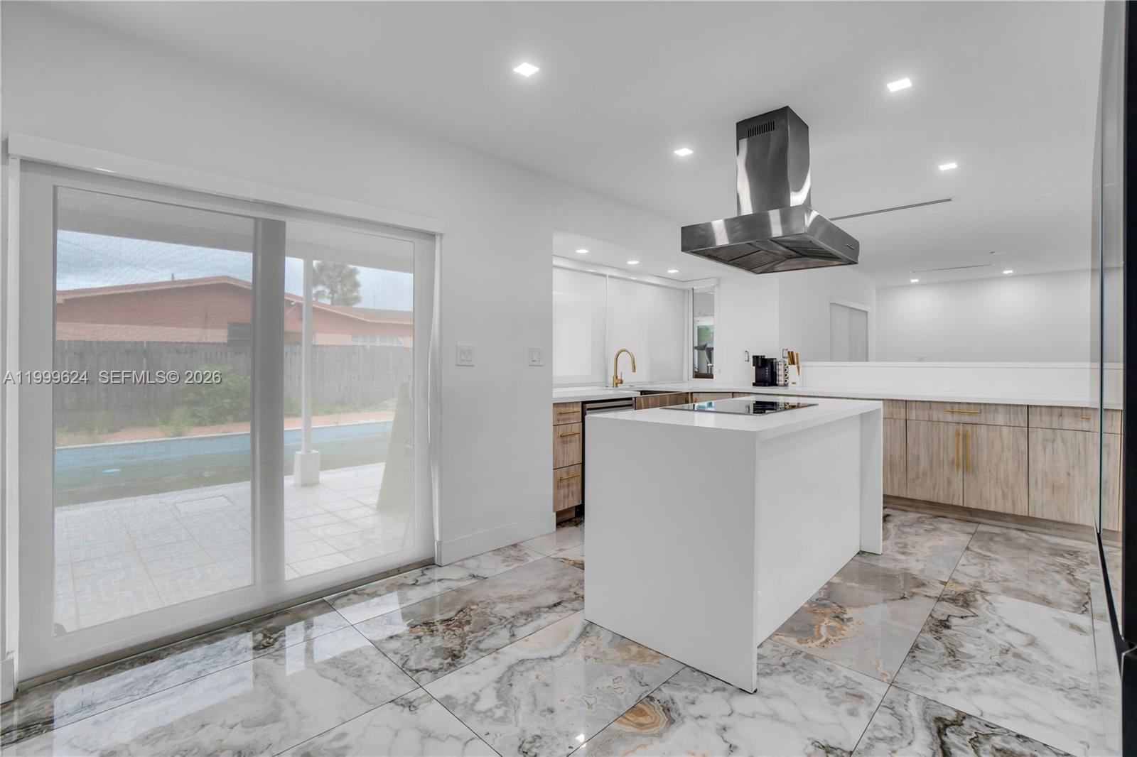 MIRAMAR PARK FOURTH ADD - Residential