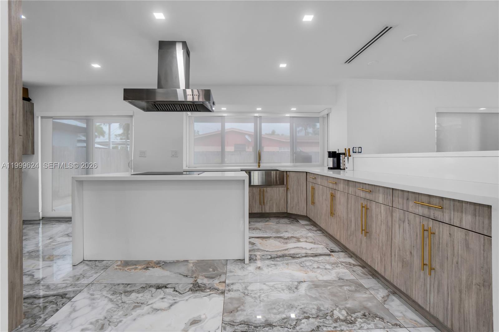 MIRAMAR PARK FOURTH ADD - Residential