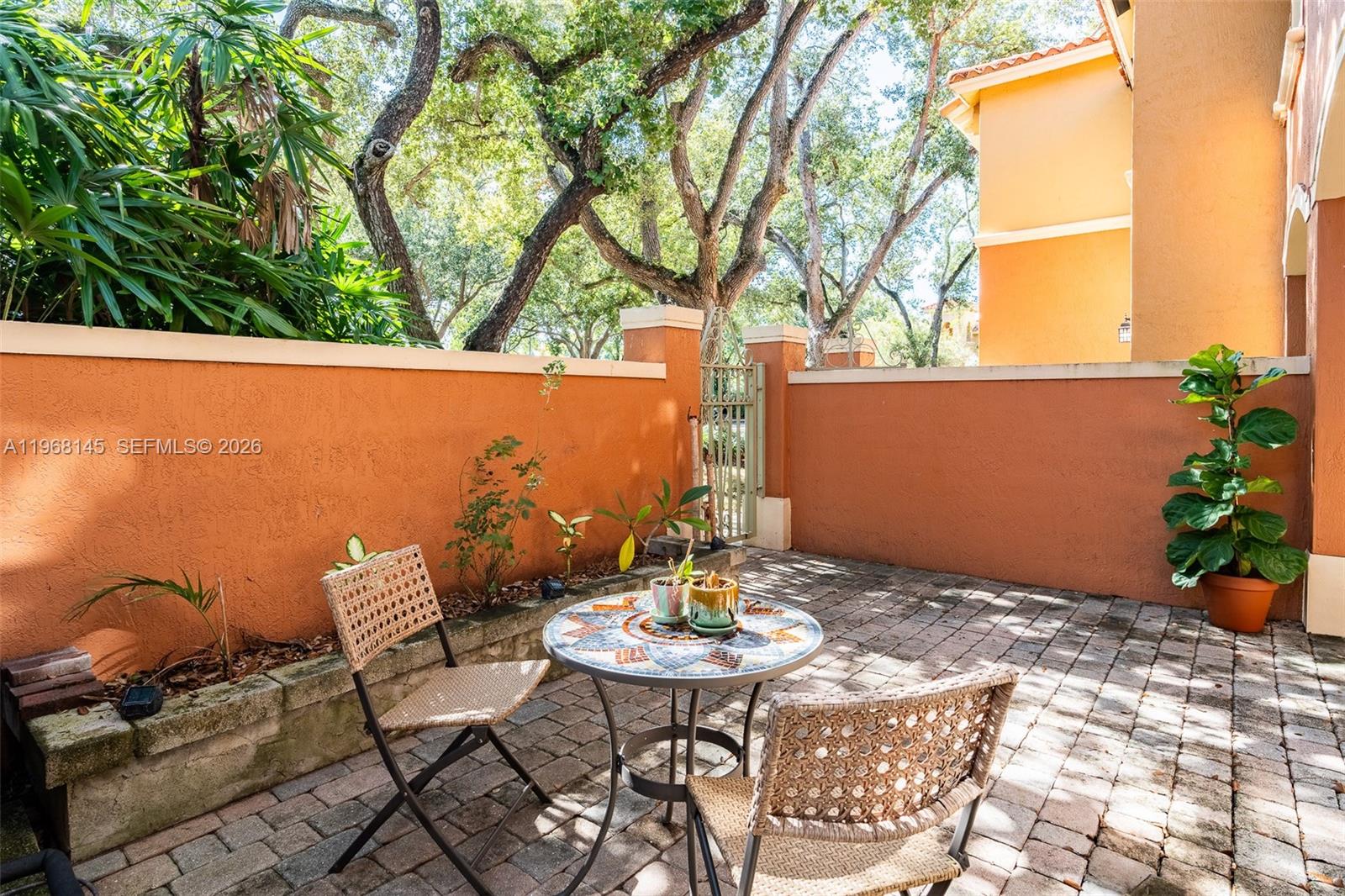 VILLAS AT HARBOR ISLES CO - Residential