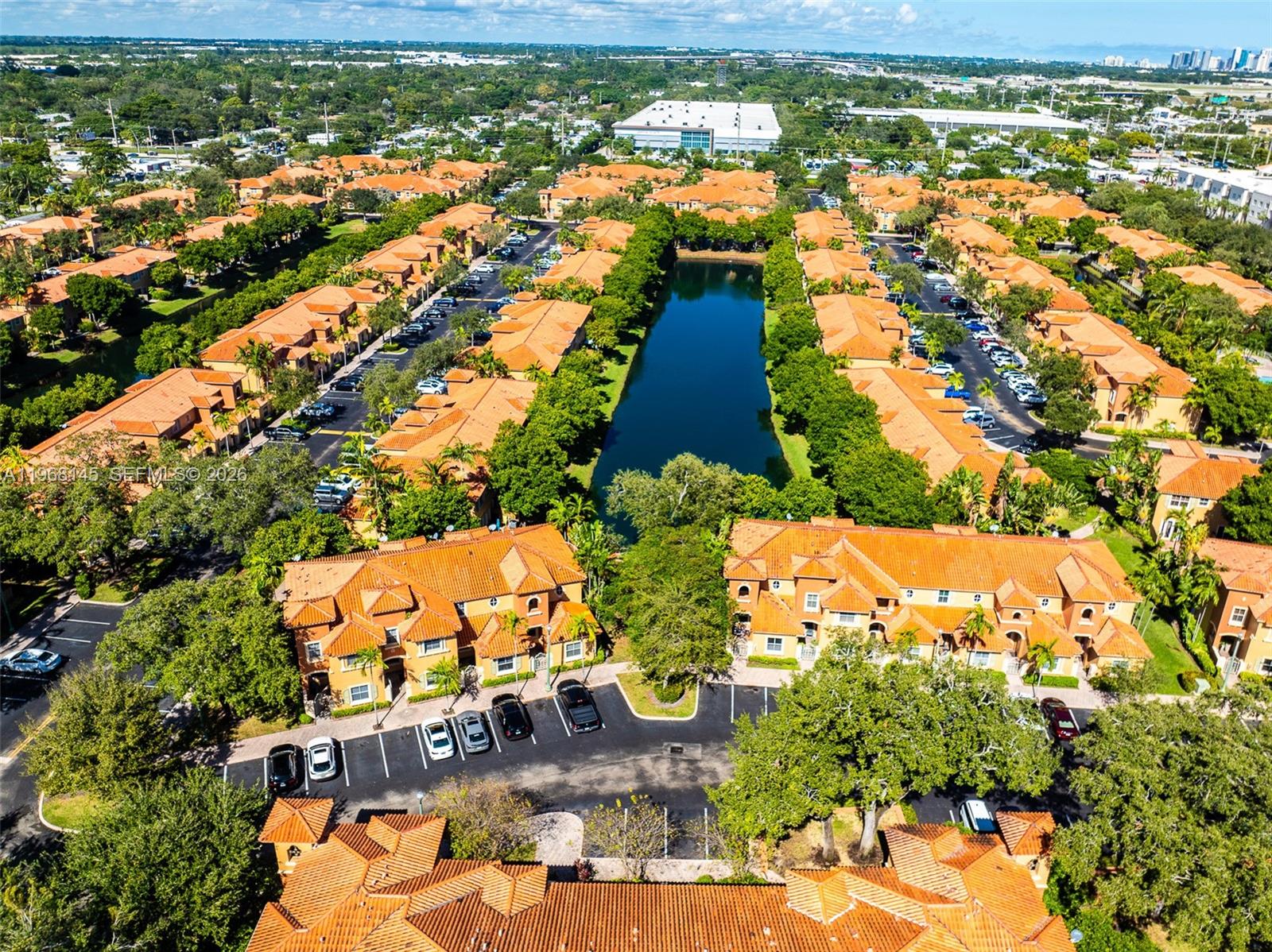 VILLAS AT HARBOR ISLES CO - Residential