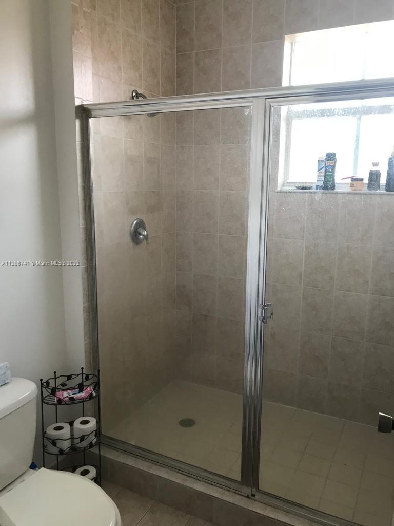 SIENA - Residential Lease