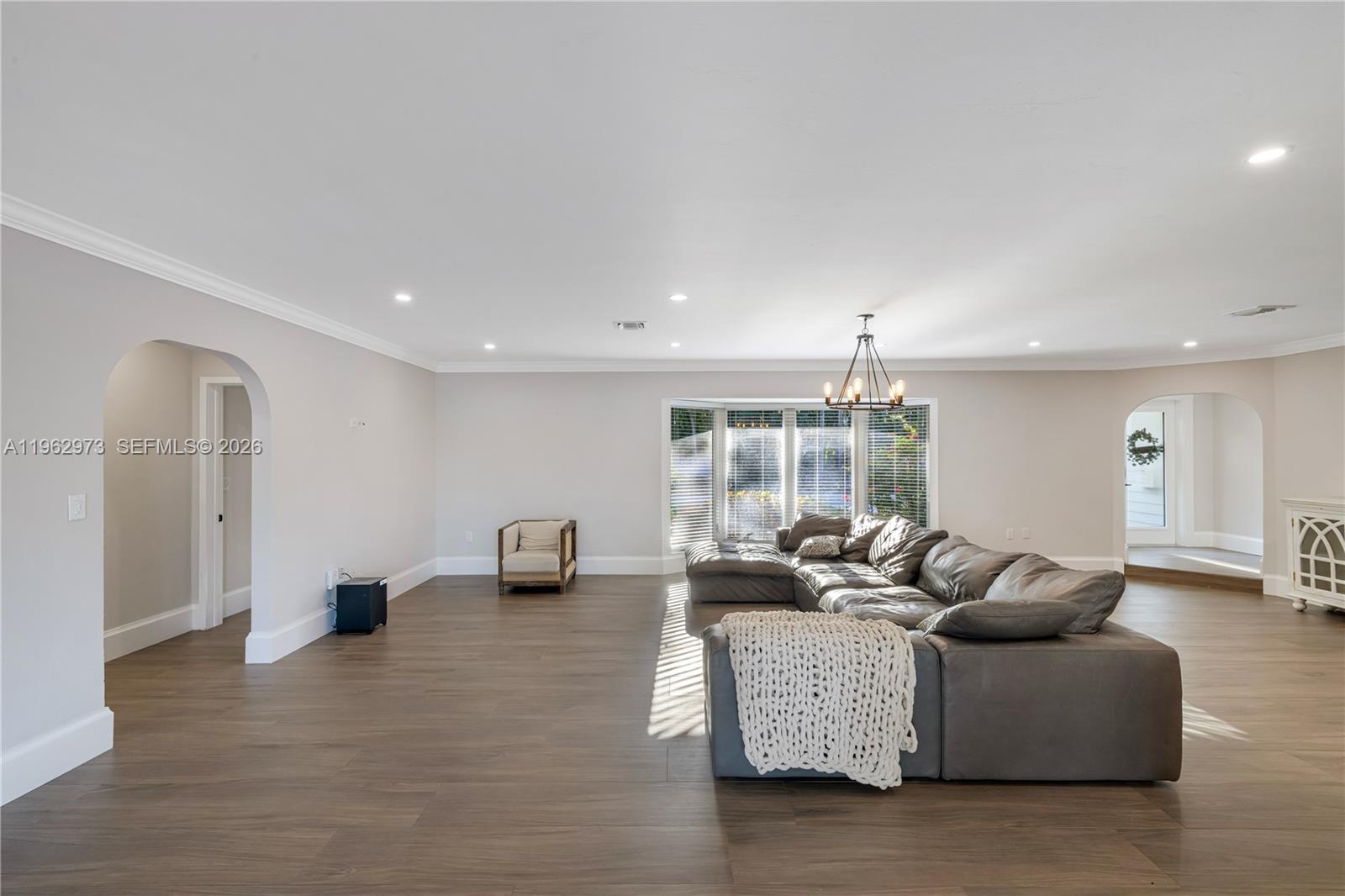 LAUDERDALE ISLES REAMEN P - Residential