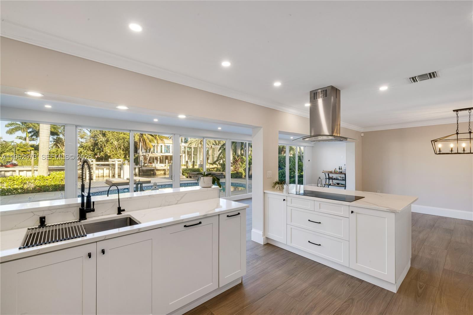 LAUDERDALE ISLES REAMEN P - Residential