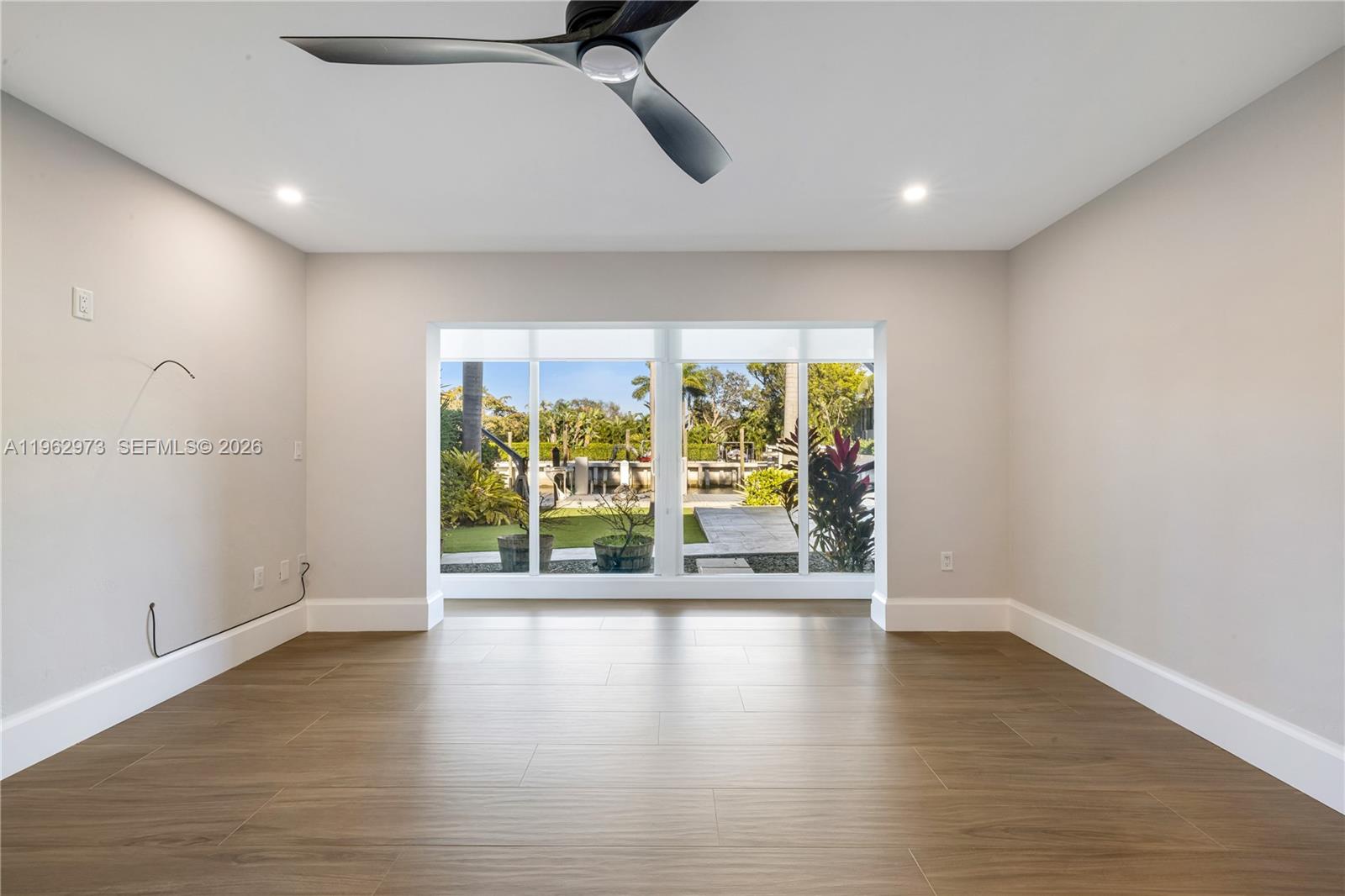 LAUDERDALE ISLES REAMEN P - Residential