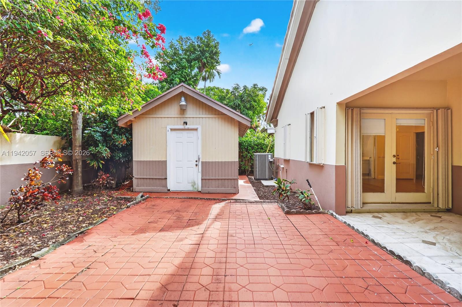 BRICKELL HAMMOCK UN 1 - Residential