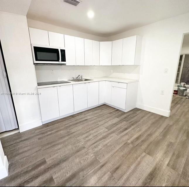 CENTRAL MIAMI PART 2 - Residential Lease