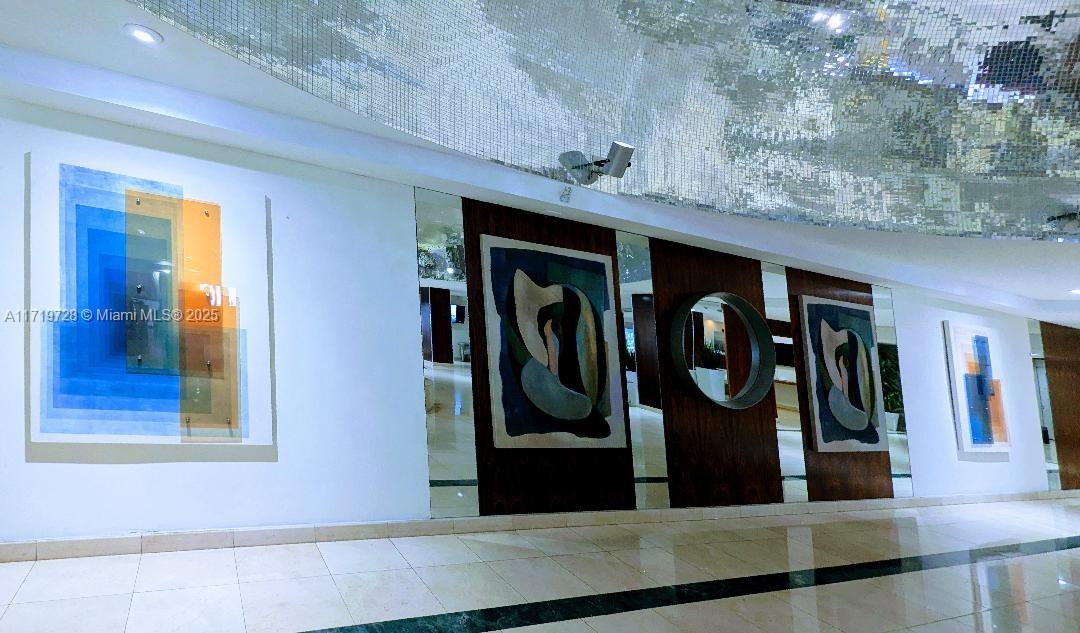 MIRASOL OCEAN TOWERS COND - Residential