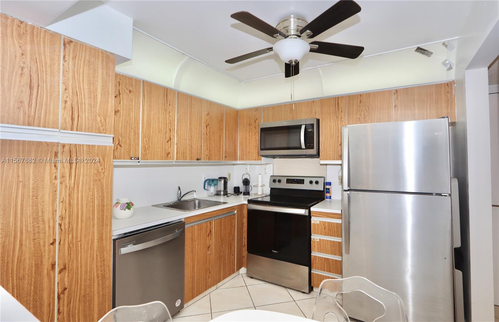 BRITANNIA AT QUADOMAIN CO - Residential Lease