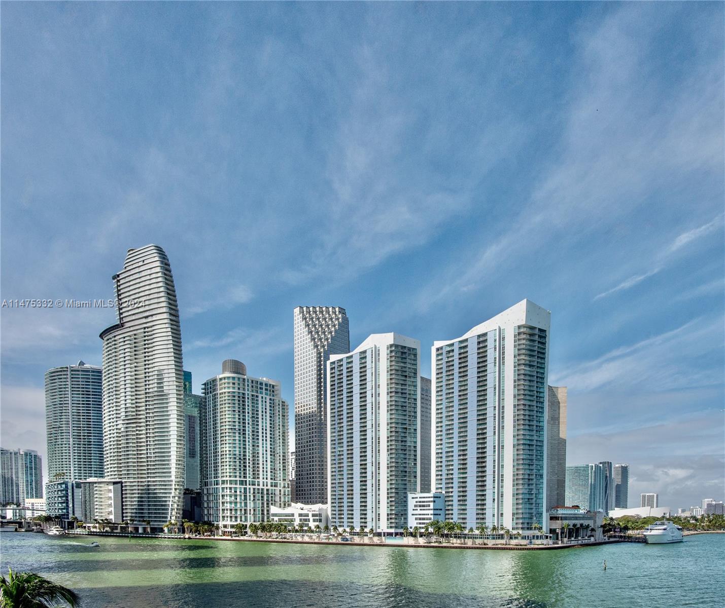 THREE TEQUESTA POINT COND - Residential